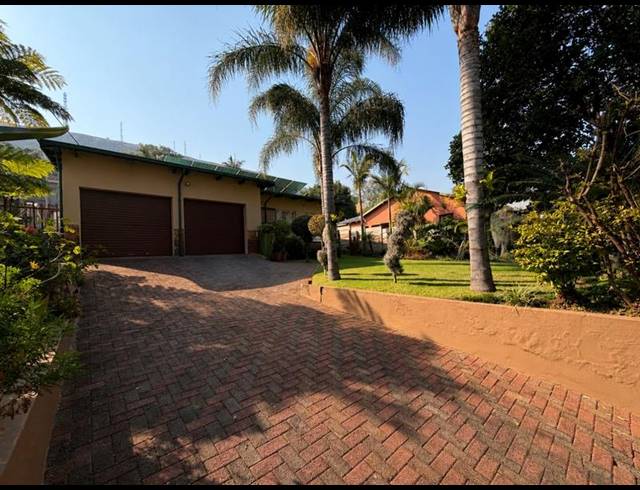 3 BEDROOM HOUSE FOR SALE IN MOUNTAIN VIEW